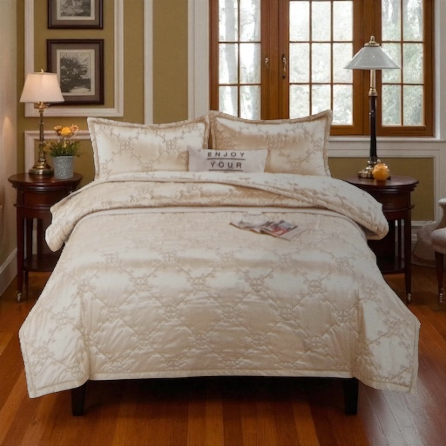 Couvre lits en satin